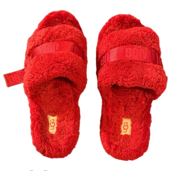 UGG Fluffita Sheep Fur Platform Slippers - Sandals Red size 9 (worn twice) - Picture 5 of 17